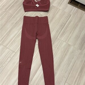 Fabletics Seamless Ribbed Active Leggings Dusty Rose